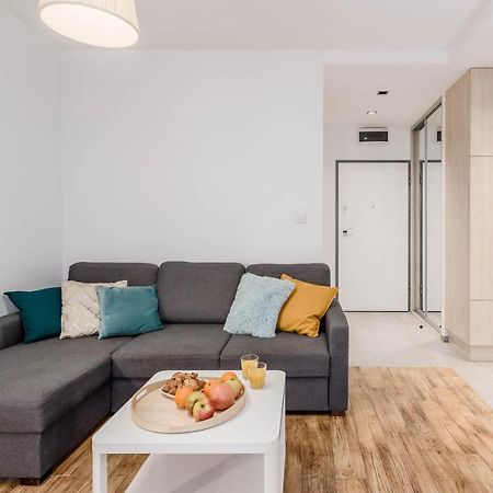 Chill Apartments Wola Center Varsavia Esterno foto