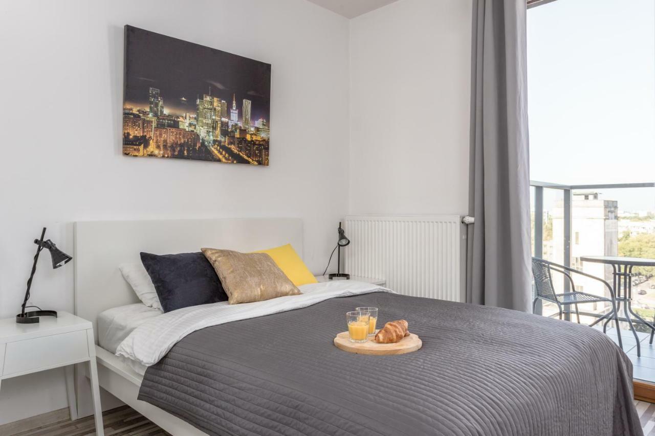 Chill Apartments Wola Center Varsavia Esterno foto
